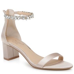 NWOT Badgley Mishka Ankle Heels 6.5